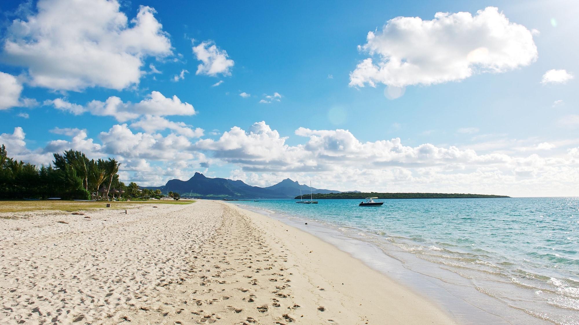 Paradise Beach By Horizon Holidays Pointe d'Esny Eksteriør billede